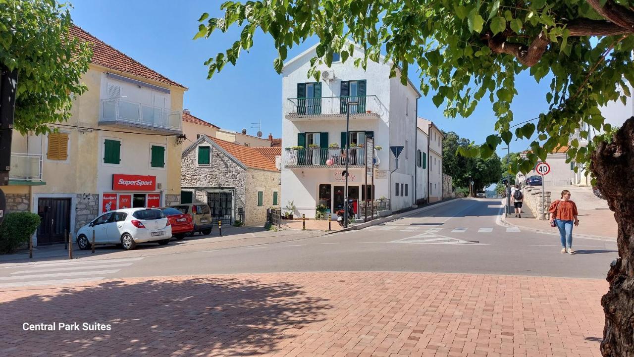 Central Park Suites Vodice Exterior foto